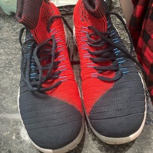 Men’s 2016 Nike HyperDunk fly knit